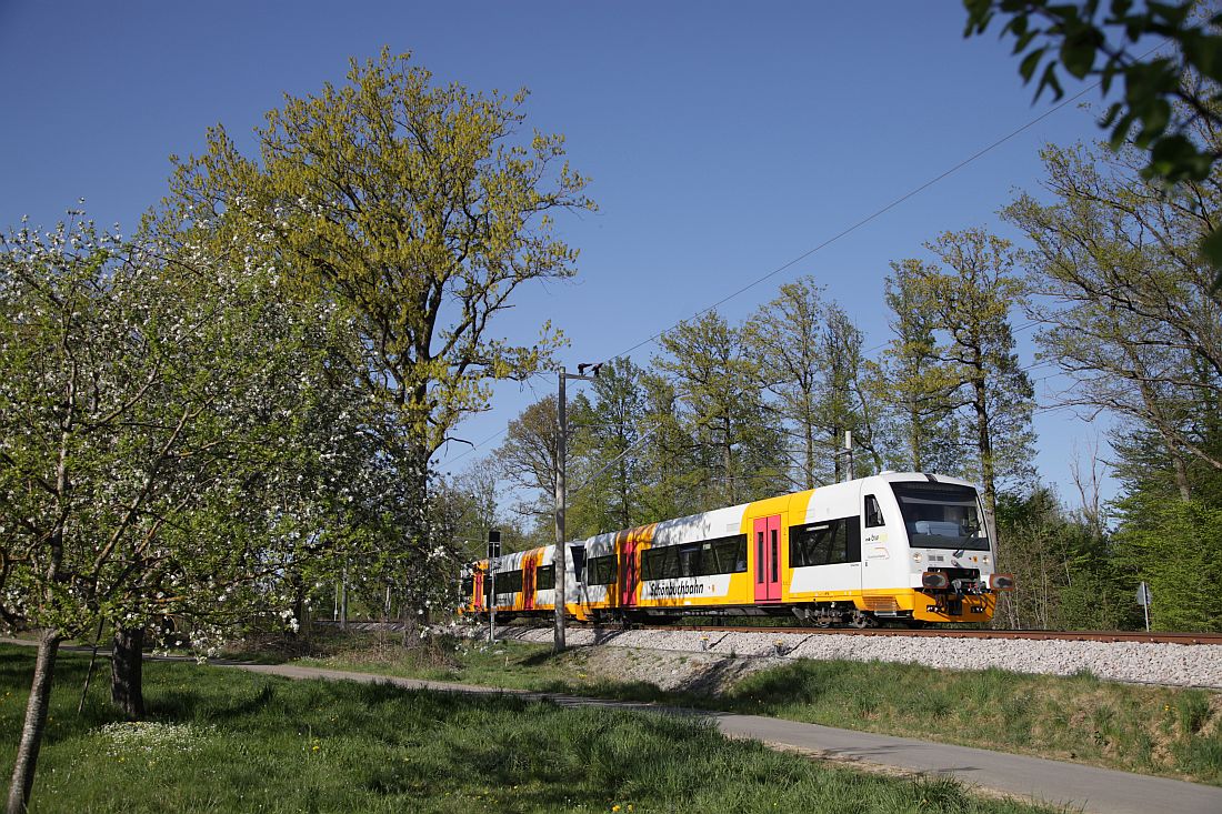 http://www.desiro.net/790.72-bei-Holzgerlingen-RS1-2020-04-22.jpg