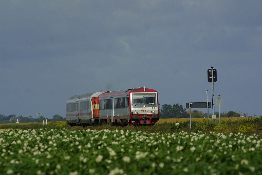 http://www.desiro.net/SH2012-9a.jpg